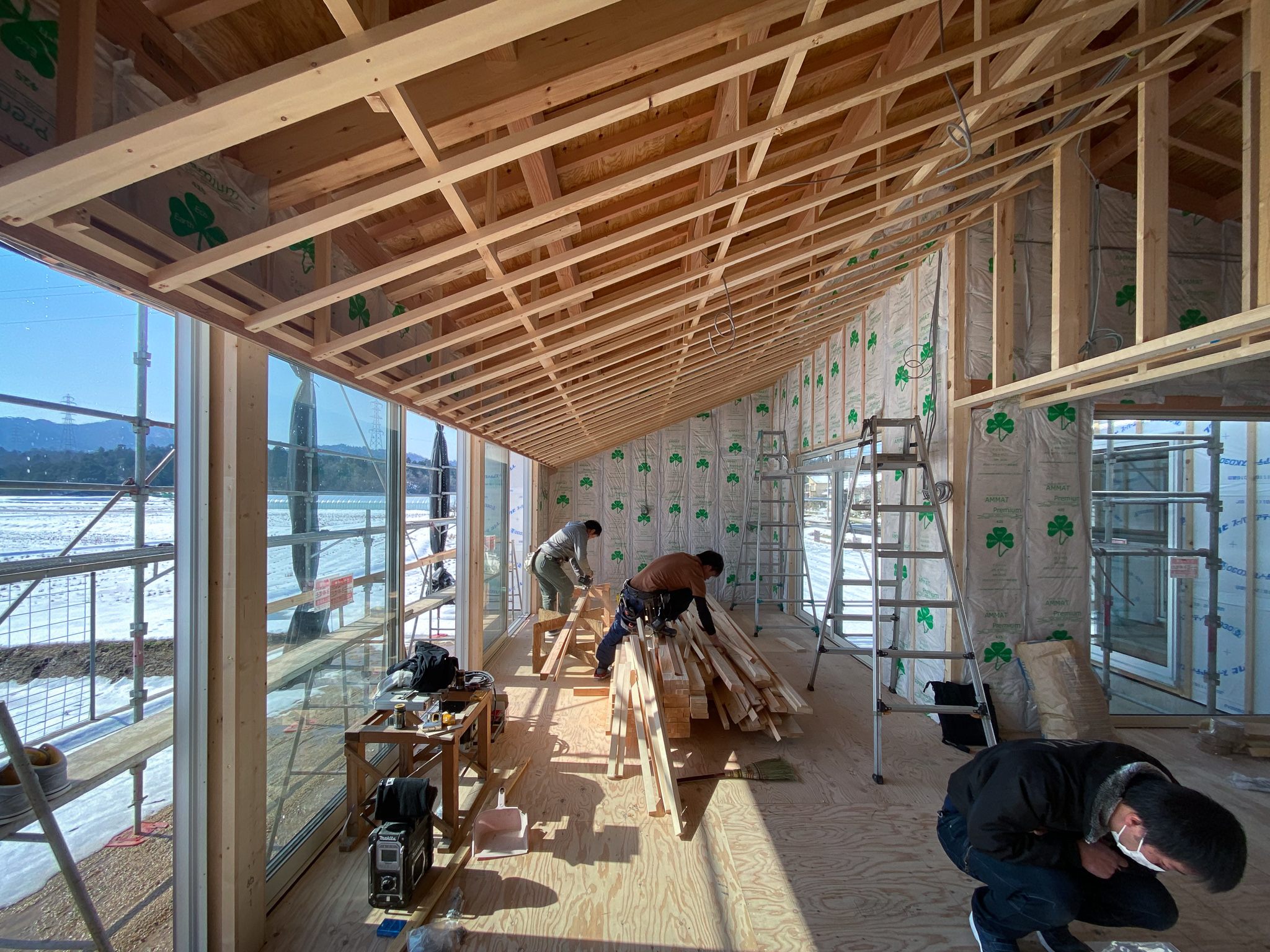 京丹後の住宅　リビングの工事風景
