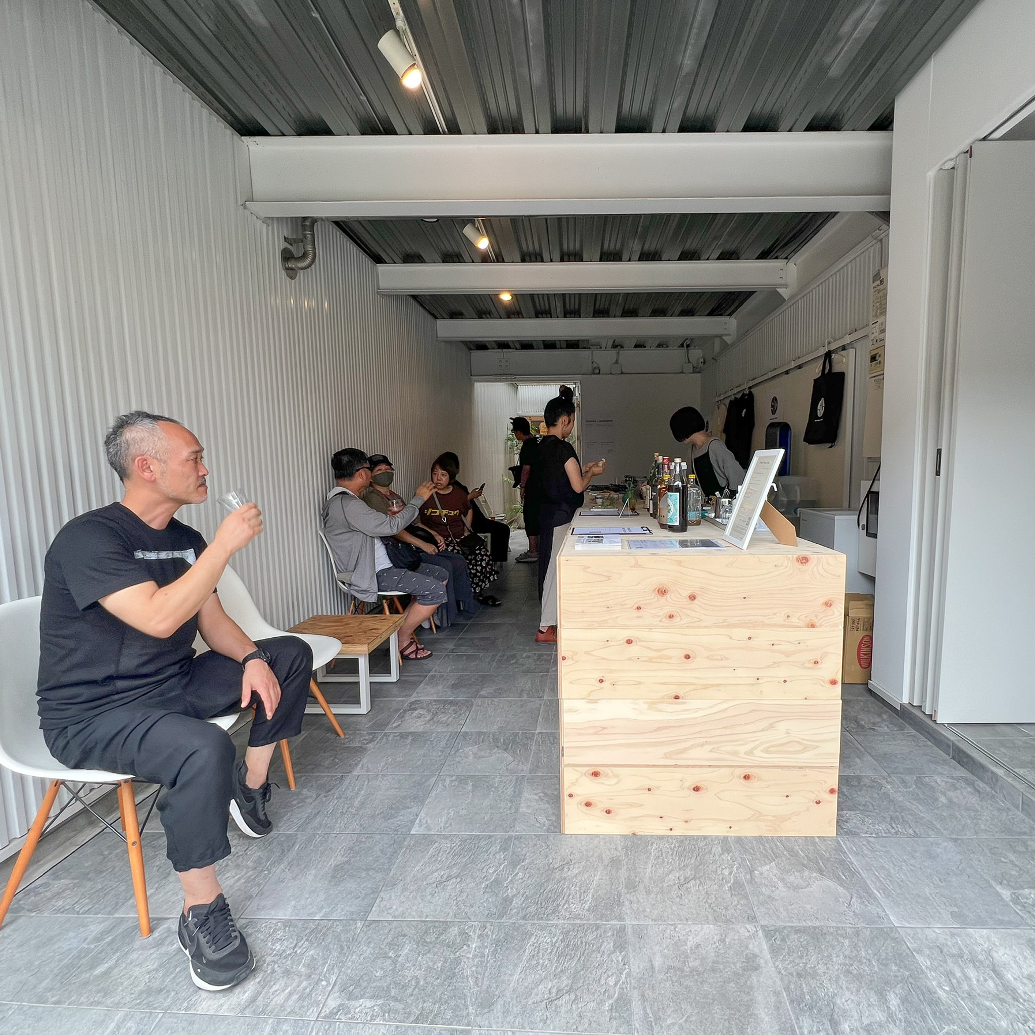 住宅を地域社会に開放する。建築家