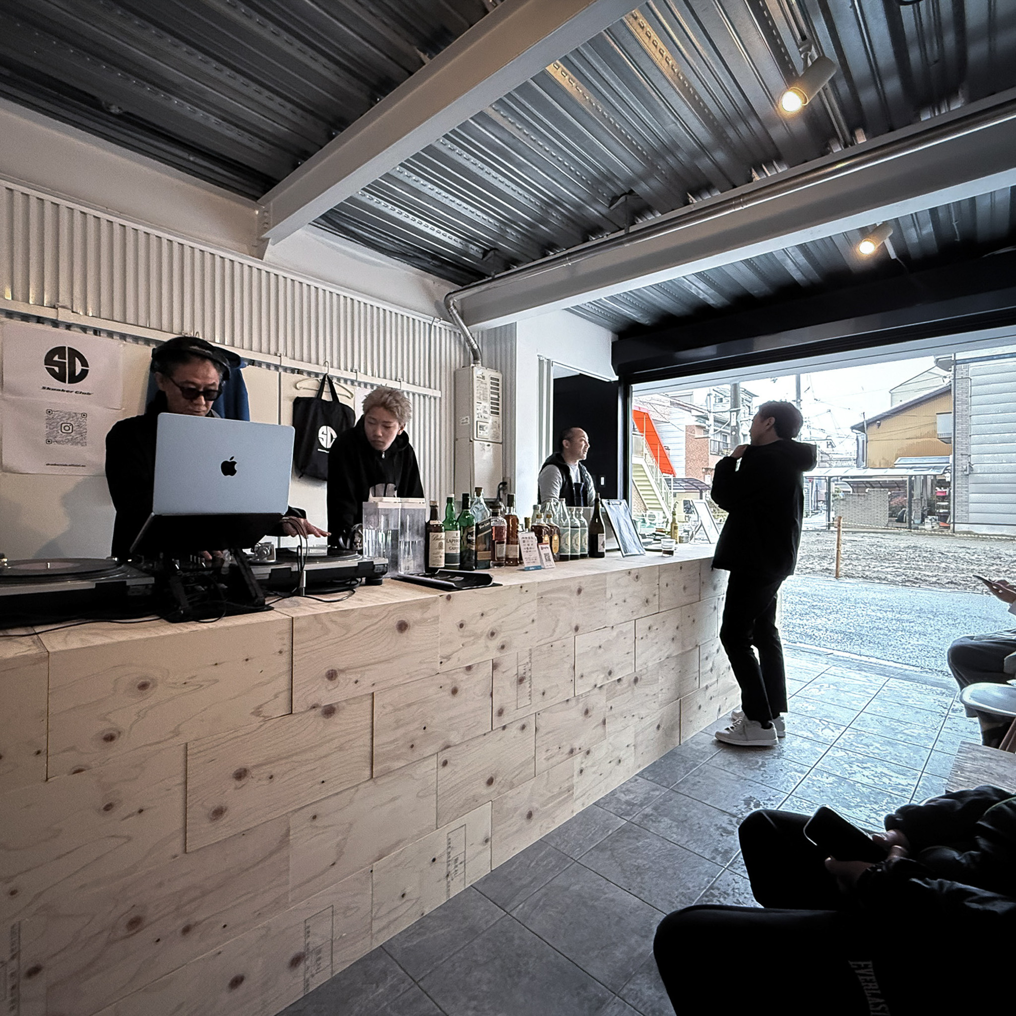 住宅を地域社会に開放する。建築家