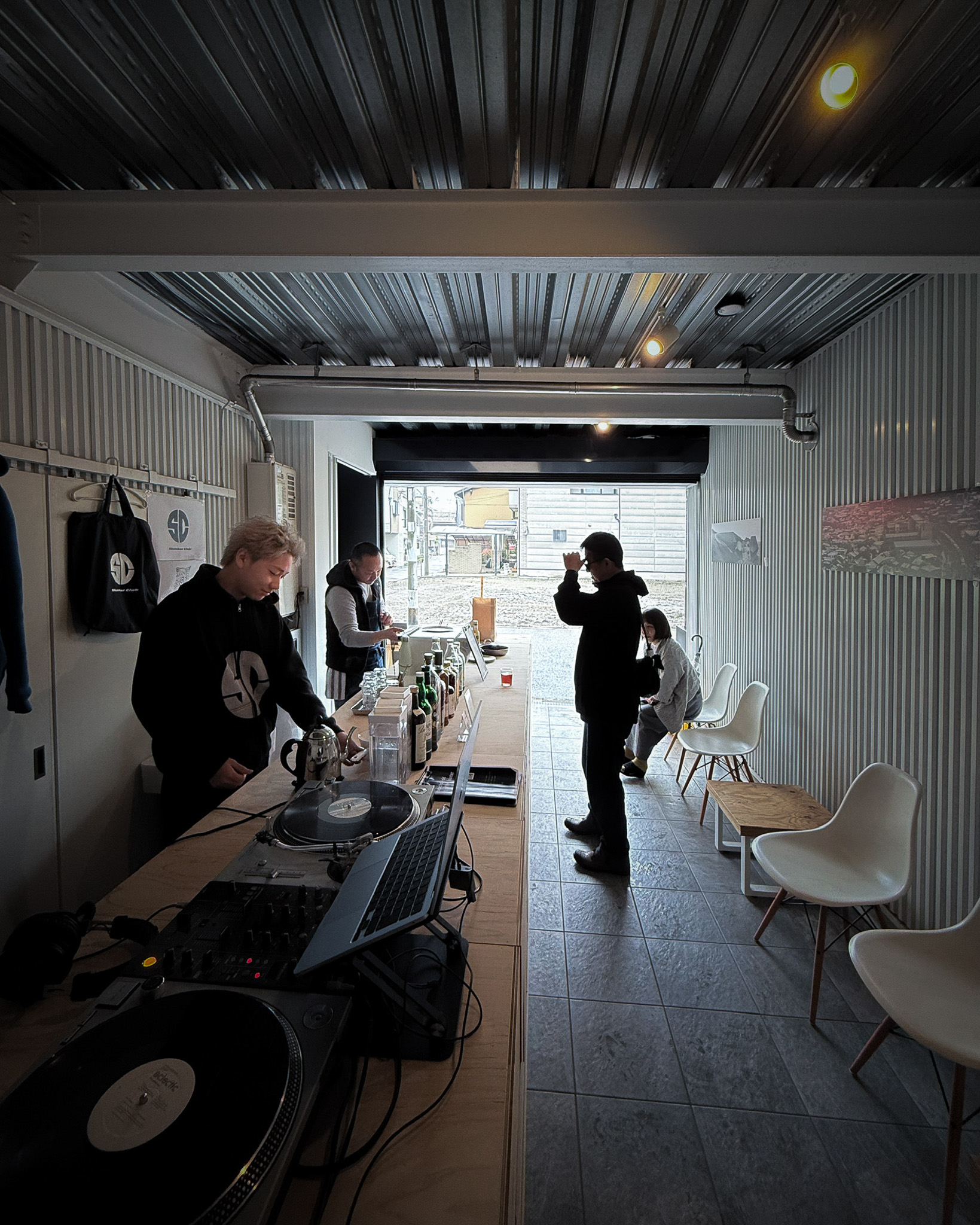 住宅を地域社会に開放する。建築家